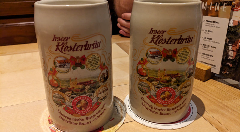 Bier und lecker Essen im Kloster Irsee